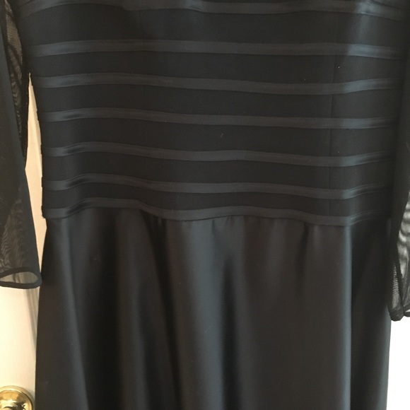 Black tie evening dress. See through bodice. - Picture 2 of 7